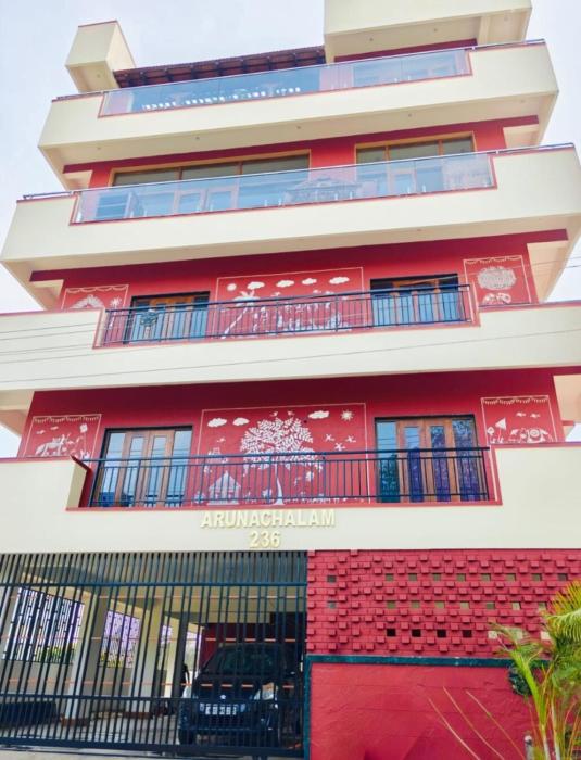 Neela Elite 2Bedroom Apartment Brand New with lift WiFi Privacy