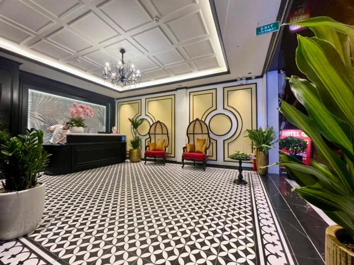 Grand Hanoi Hotel Long Biên