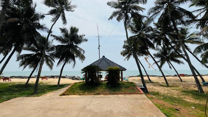 Aashirwad by shore