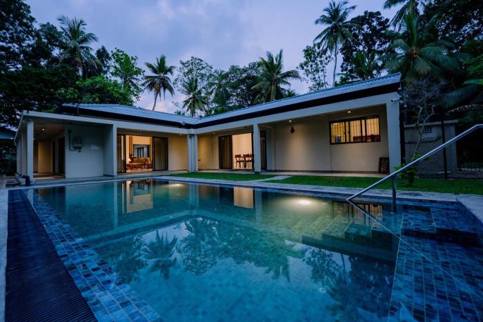 Cinnamon House Wadduwa Private Pool Villa