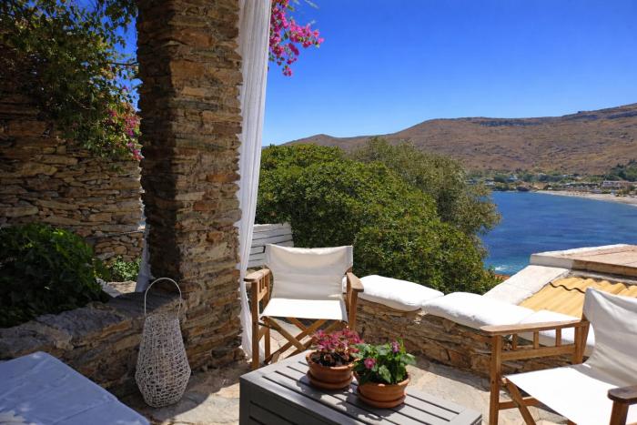 Hidesign Athens Traditional Stone House in Keas Port