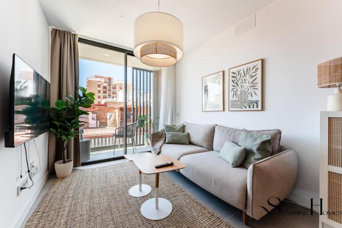 Fancy 2 Bedroom Fuengirola Escape REF071