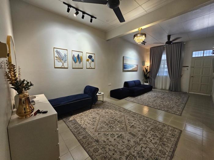 Ruhani Homestay 1 KB - 3 Bedroom Fully Airconditioned