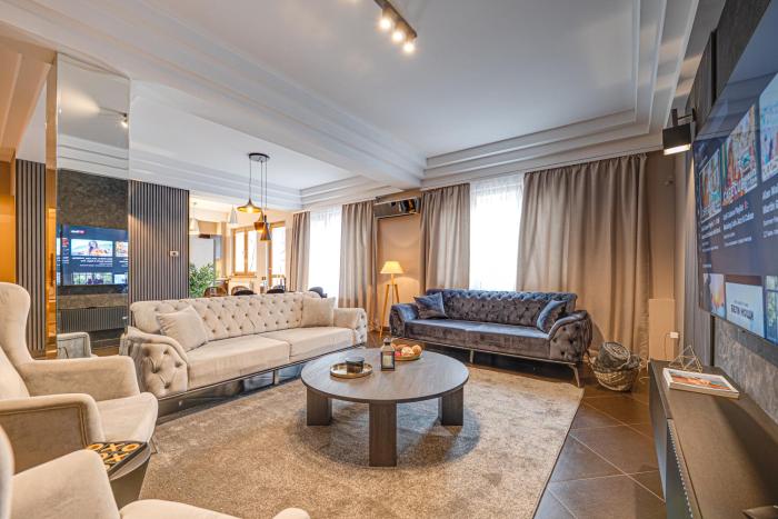 Central Sofia Designer Stay - 2BDR on Stamboliyski 25