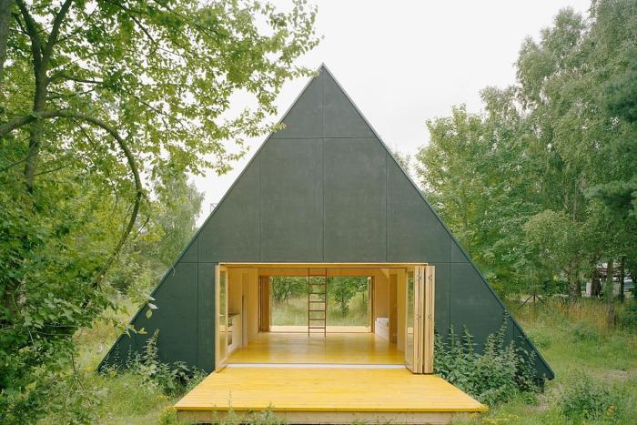 Award-winning A-Frame with Sauna by Sea & Nature