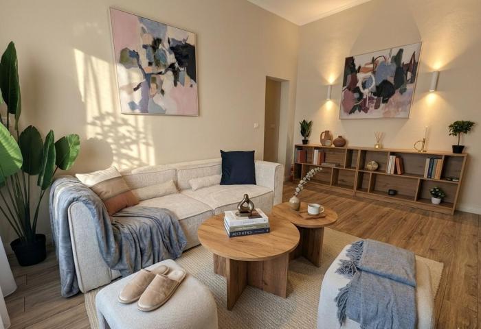 Universitate Suite - 2 Baths - 2 Mins to Old Town