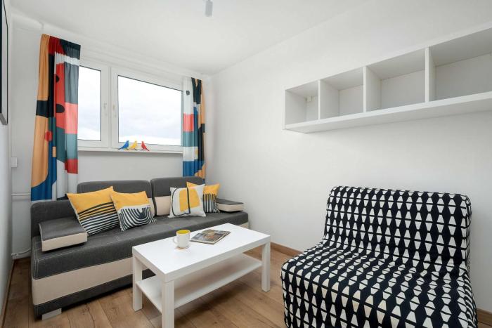 Miejski Apartament Blisko Aquaparku we Wrocławiu by Noclegi Renters