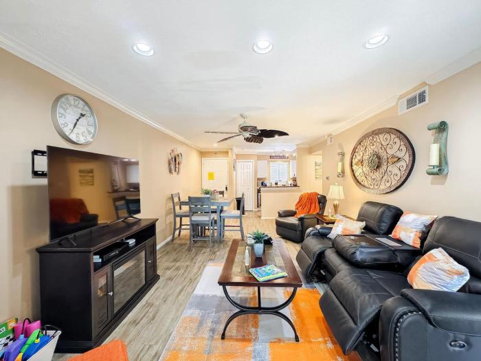 Lakefront Action Paddle Pickle Pool Sunset