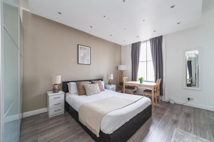 Studio Flat near Hyde Park
