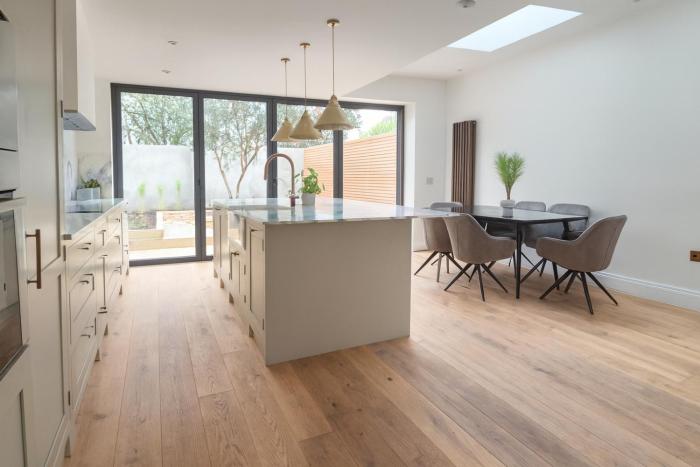 Stylish Five-Bedroom House in Hammersmith