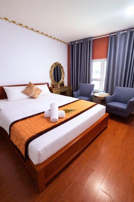 Crowne Hotel - Bui Vien Walking Street 1