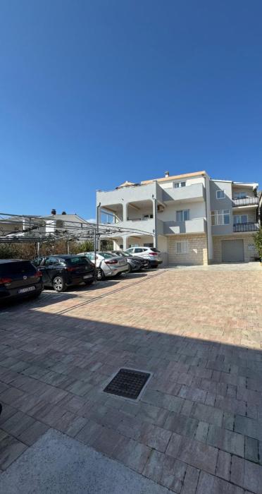 Apartment Ivan