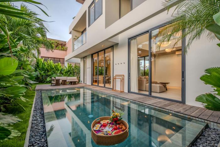 Kulu Villa 4BR Luxury Villa with Rooftop - Uluwatu