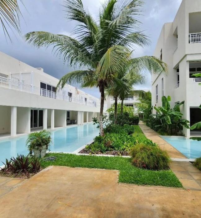 Unit 301 Harmony Hall Green