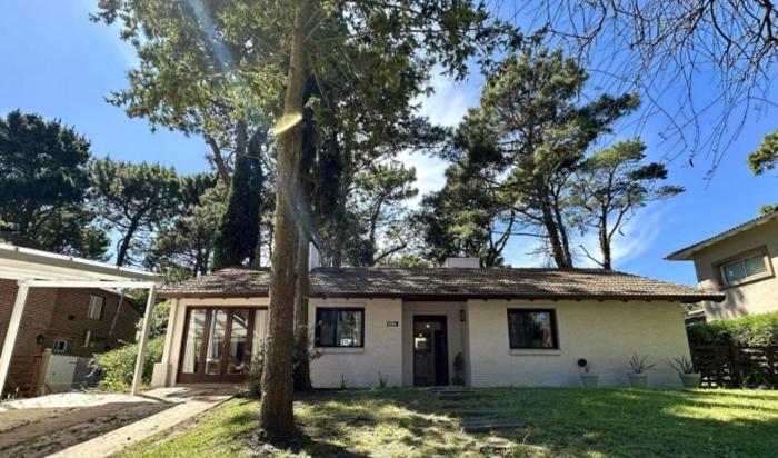 Casa deco en barrio golf 5 pax