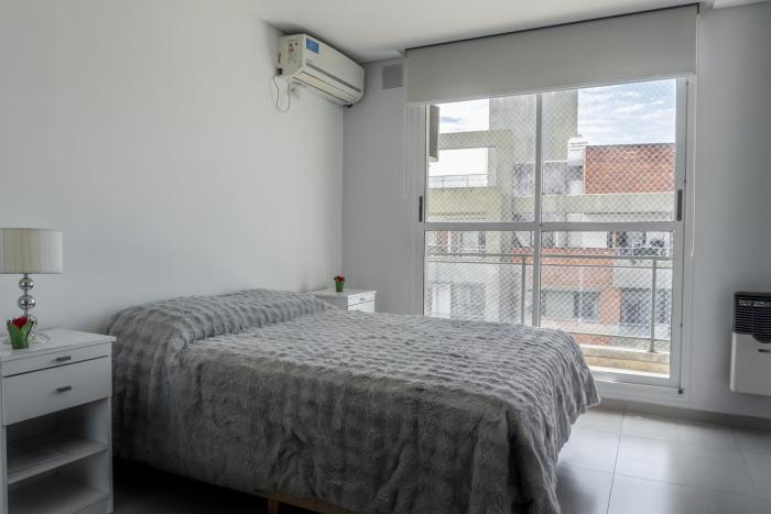 Hermoso monoambiente con balcón - excelente ubicación con wifi rápido