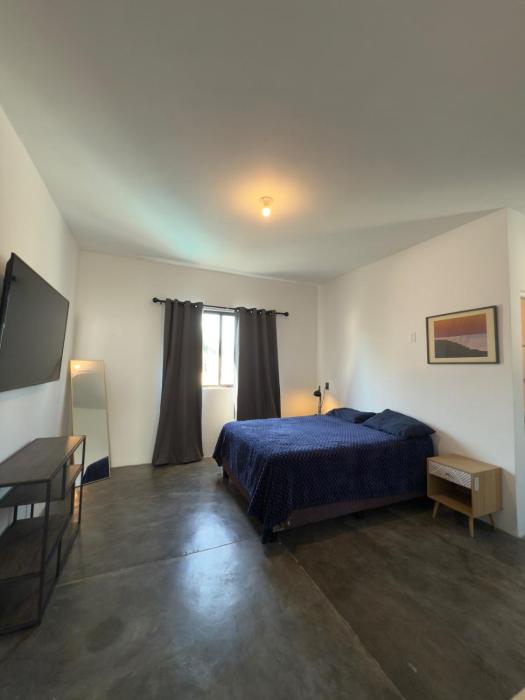 House with pool, equipped ,10 minute walk to the FIFA zone