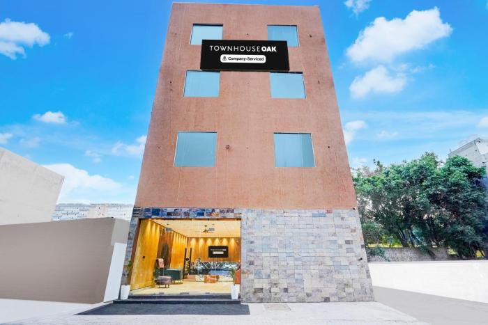 Super Townhouse OAK Chandigarh Ambala Expressway Gazipur Formerly Troy Resorts and Wellness