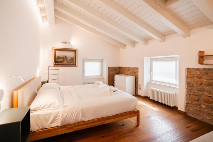 Corte Angelini by Postcardsfrom