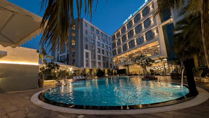 Love Kush Hotel