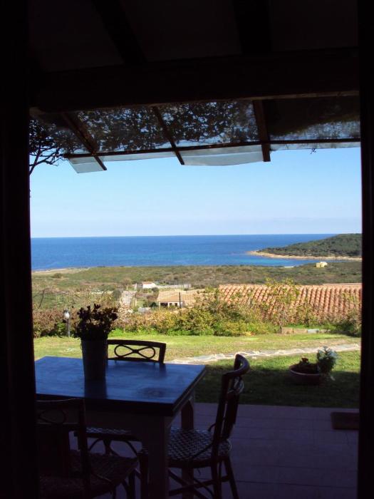 Cozy Villa with Panoramic Sea View