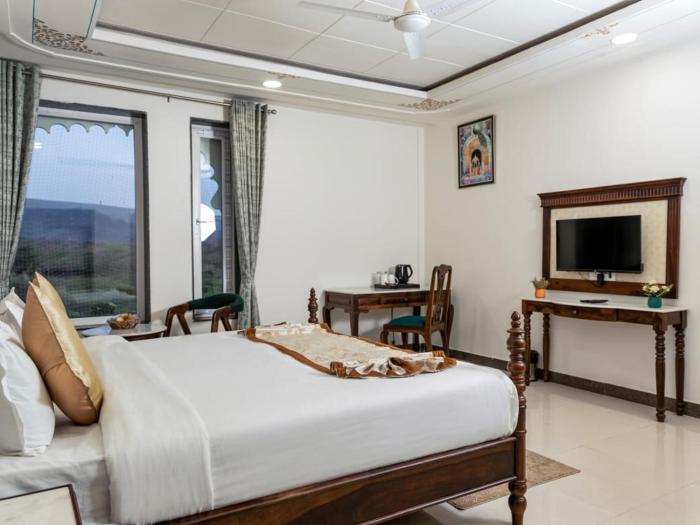 Jaisamand Garh Resort