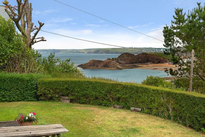 3 Bed Bungalow with Glorious Sea Views, Hope Cove