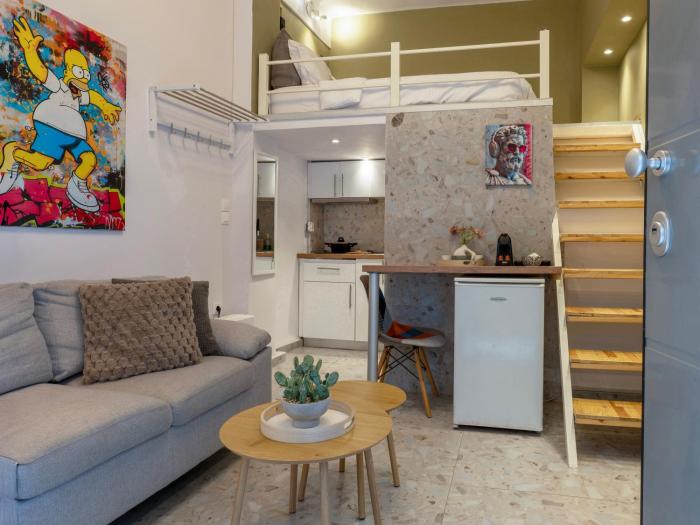 GimiSpaceFive Compact Studio in City Center Easy Living