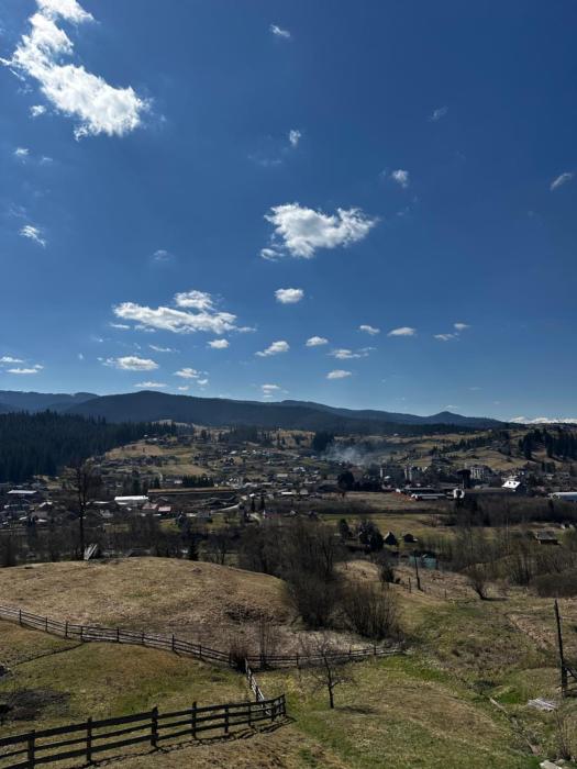 Батьківська хатина