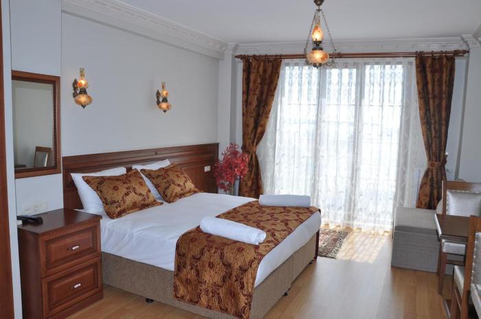 Motif Apartments
