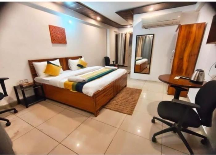 Blueberry Residency - Hauz khas fort