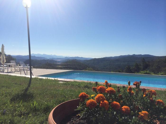 Residence The Cherry House - Appartamenti con piscina