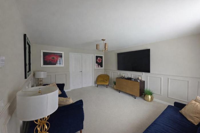 Modern 3BR house in a serene estate in Halesowen