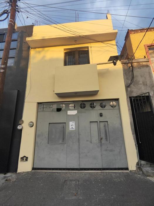 Renta de Casa a 5 cuadras del centro de Morelia