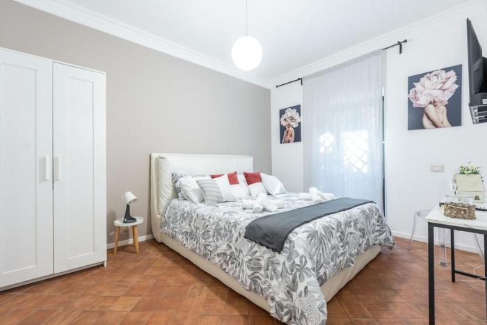 Zurria Home Apartment in the center with garden