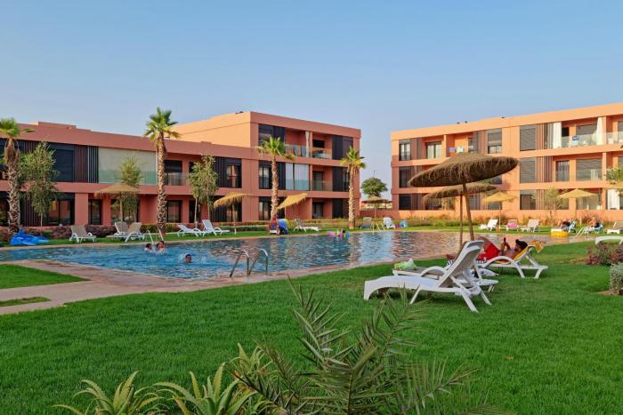 Premium Apartment with Balcony and Sunlight