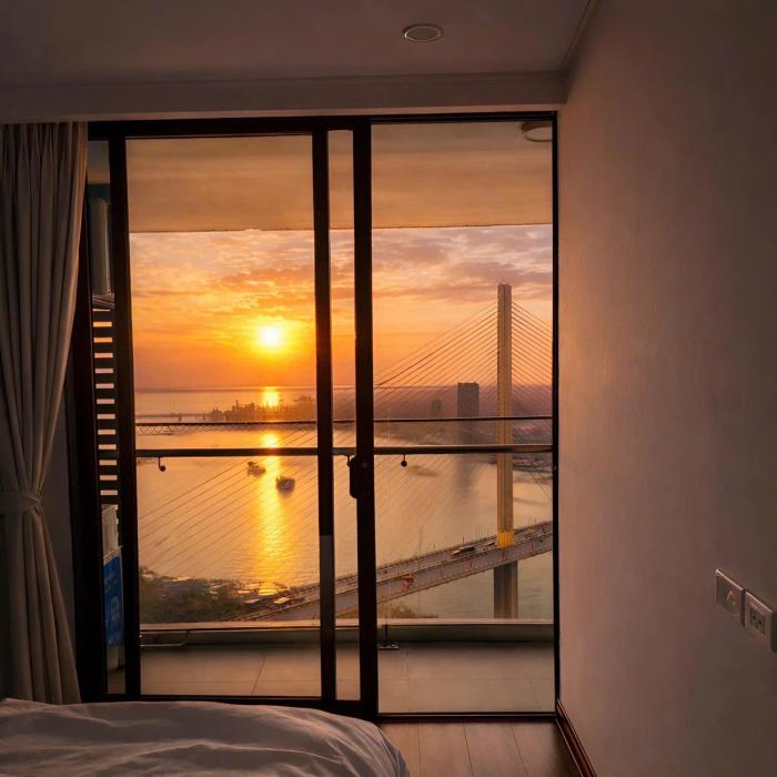 Family - Friendly 2BR Sea View Apartment - Green Diamond Ha Long