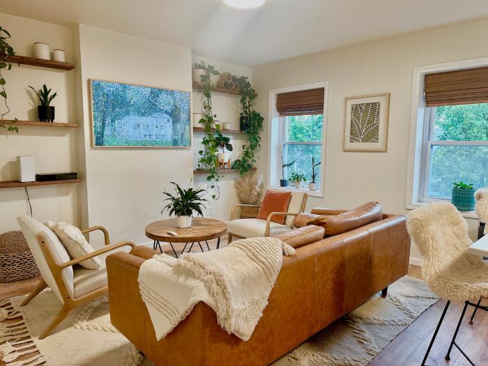 Mid-Century Apartments Minutes to EWR & NYC Transit