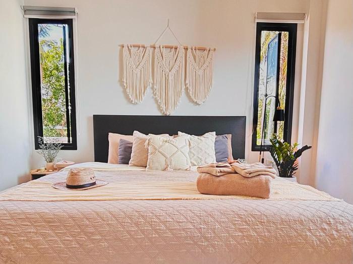 Central House 2 Bedrooms 2 King Beds Tongsala