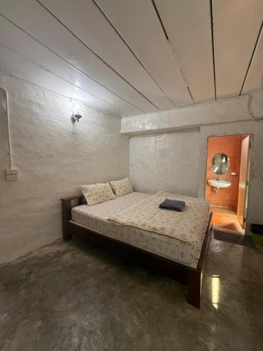 บ้านแดง โฮมสเตย์ Baandang Homestay