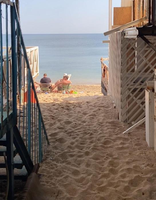 Домик у моря