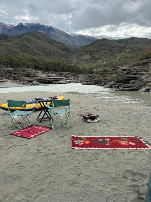 Wild Camping Vjosa