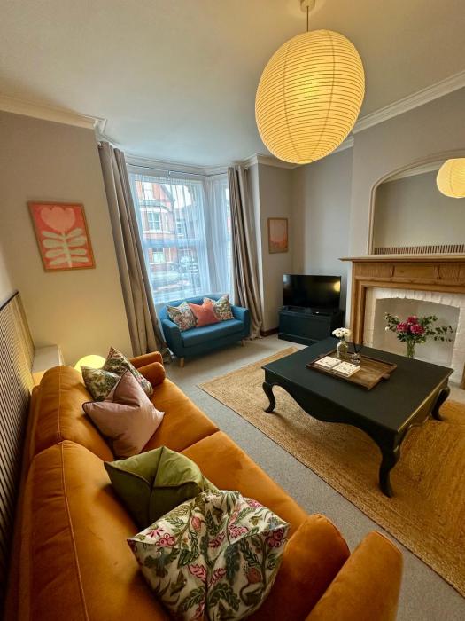 Spacious One-Bed Apartment in Chester