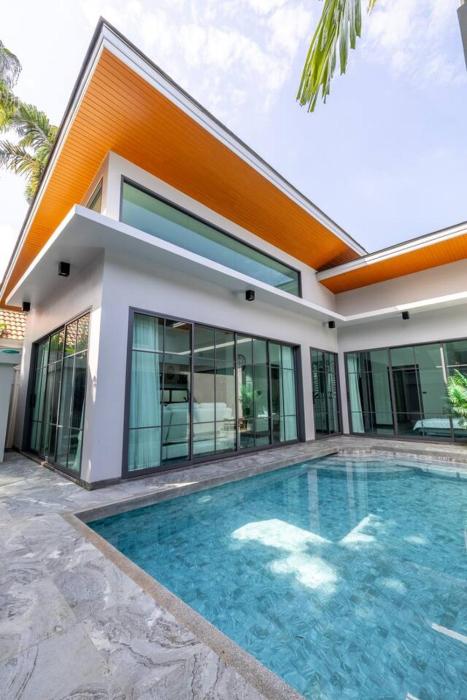 Modern 2BR Private Pool Villa Phuket Quiet Private