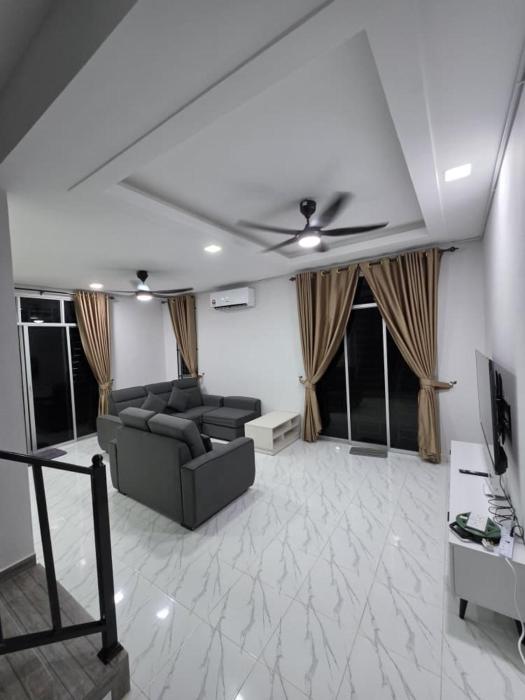 Desa Impian Family Homestay