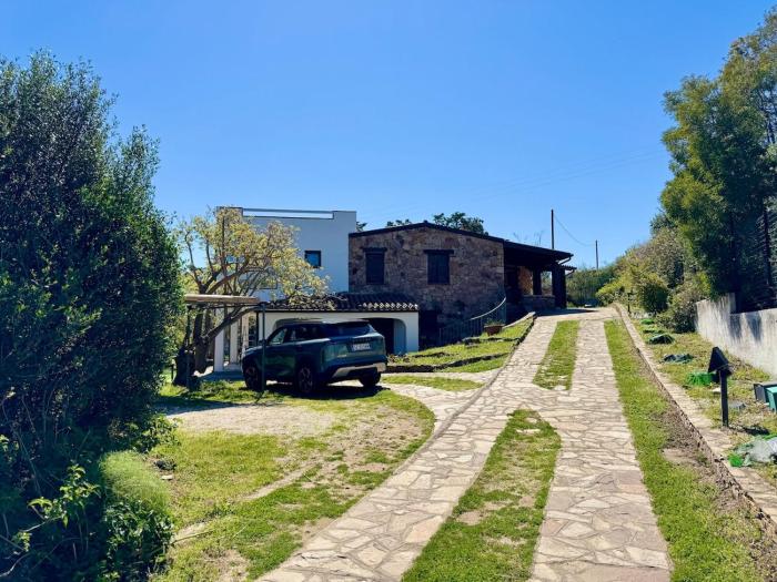 Villa Mariposa for 11 people private pool and gym