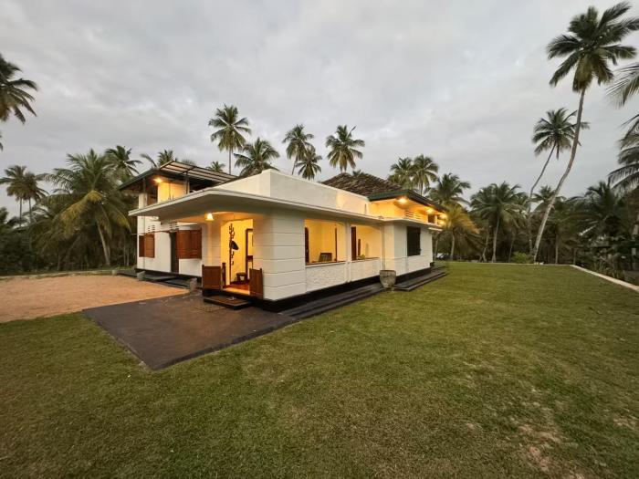 Don Padris Estate Bungalow