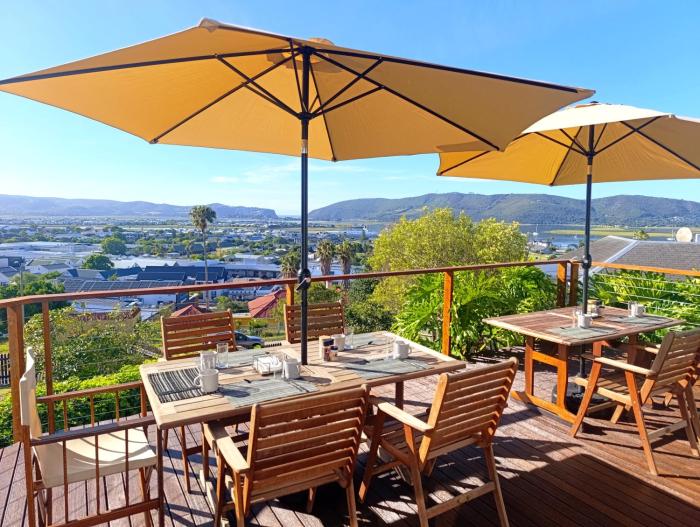 Guinea Fowl Lodge - Lagoon & Heads View B&B, Central Knysna