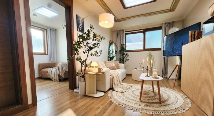 Leehome Yeonnam 5F with EV