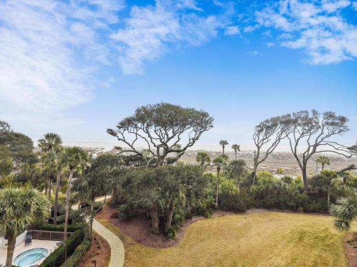3409 Windsor Court South